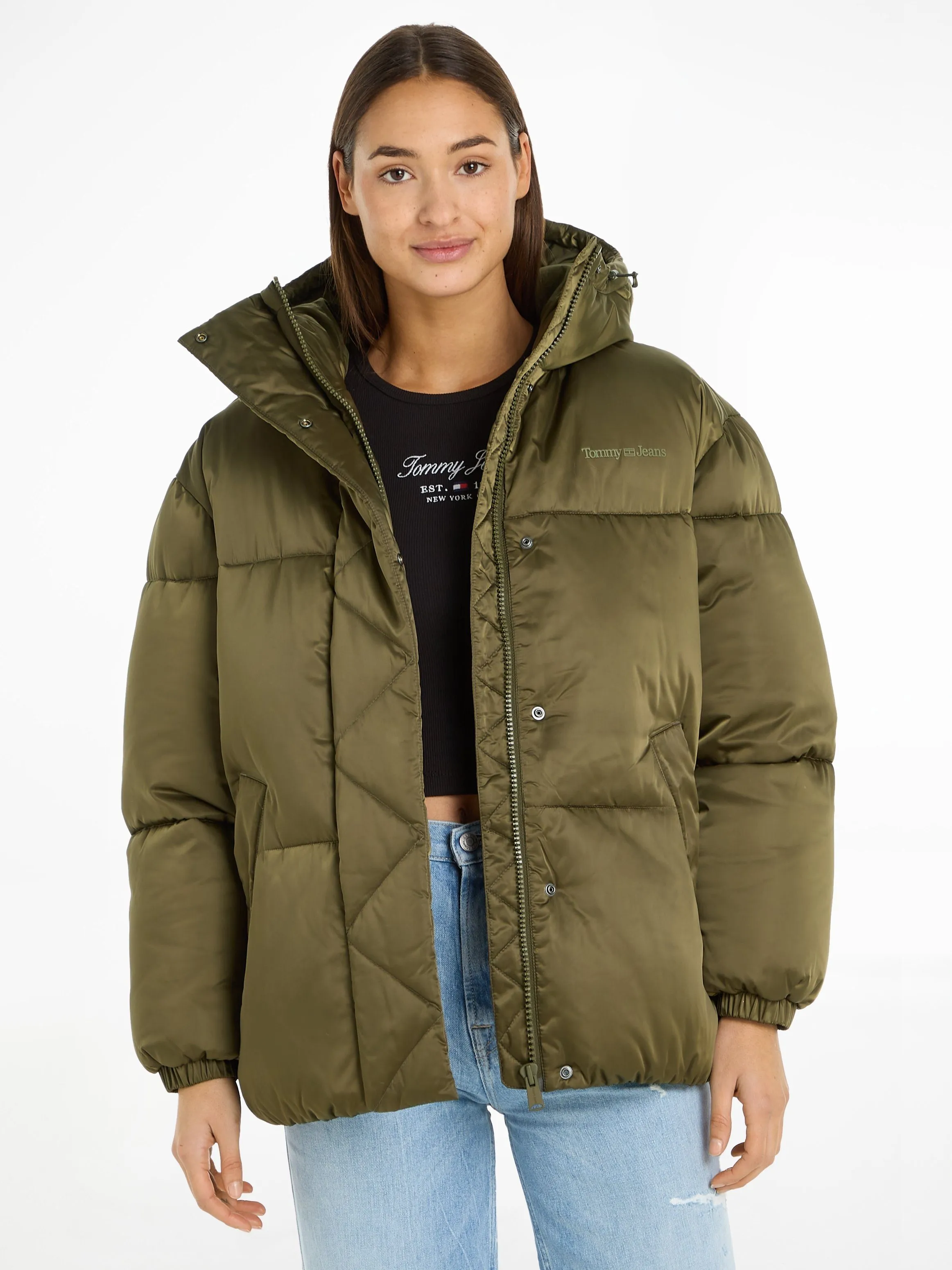 TOMMY JEANS Gewatteerde jas TJW OVR SATIN PUFFER met tommy jeans-merklabel
